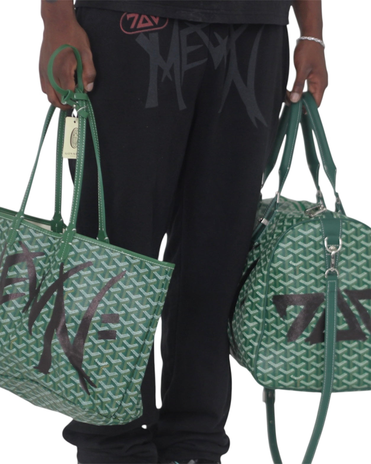 MEWN “700” SWEATS