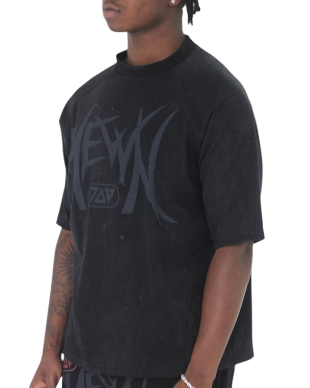 MEWN BOX TEE